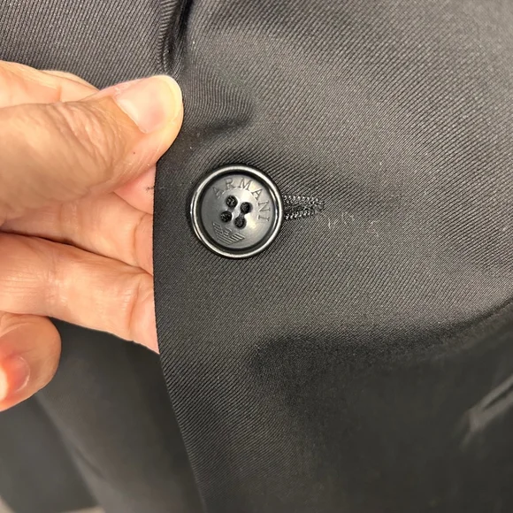 Giorgio Armani Men’s black wool suit jacket size 52 - Picture 10 of 12